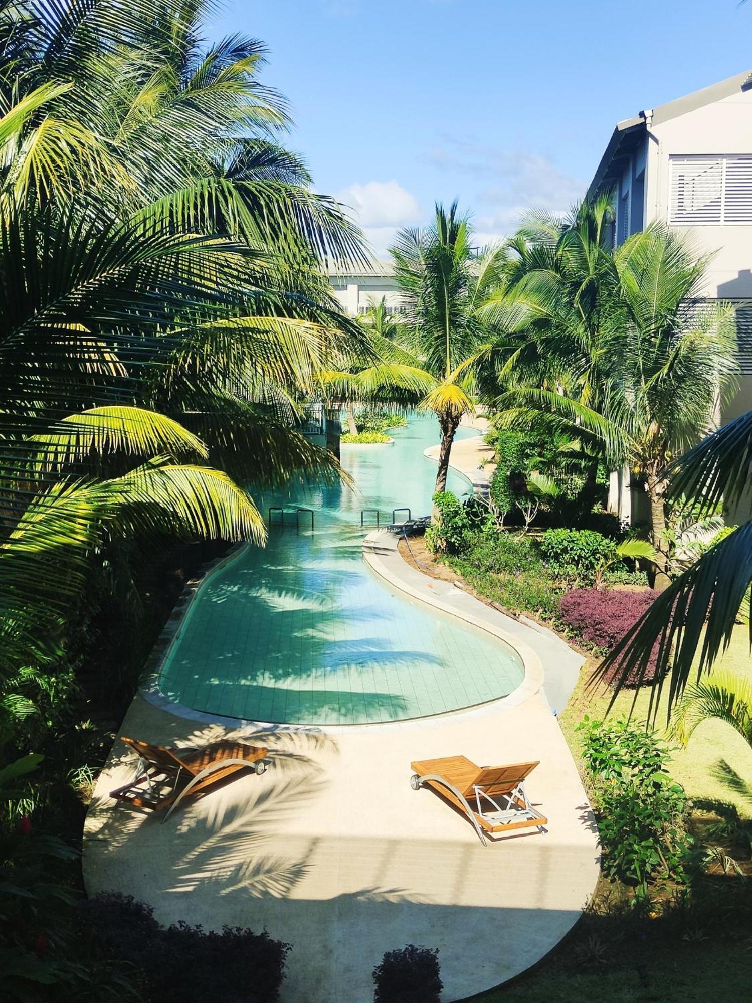 Eden: Beachfront Luxury With Private Rooftop Pool Villa *