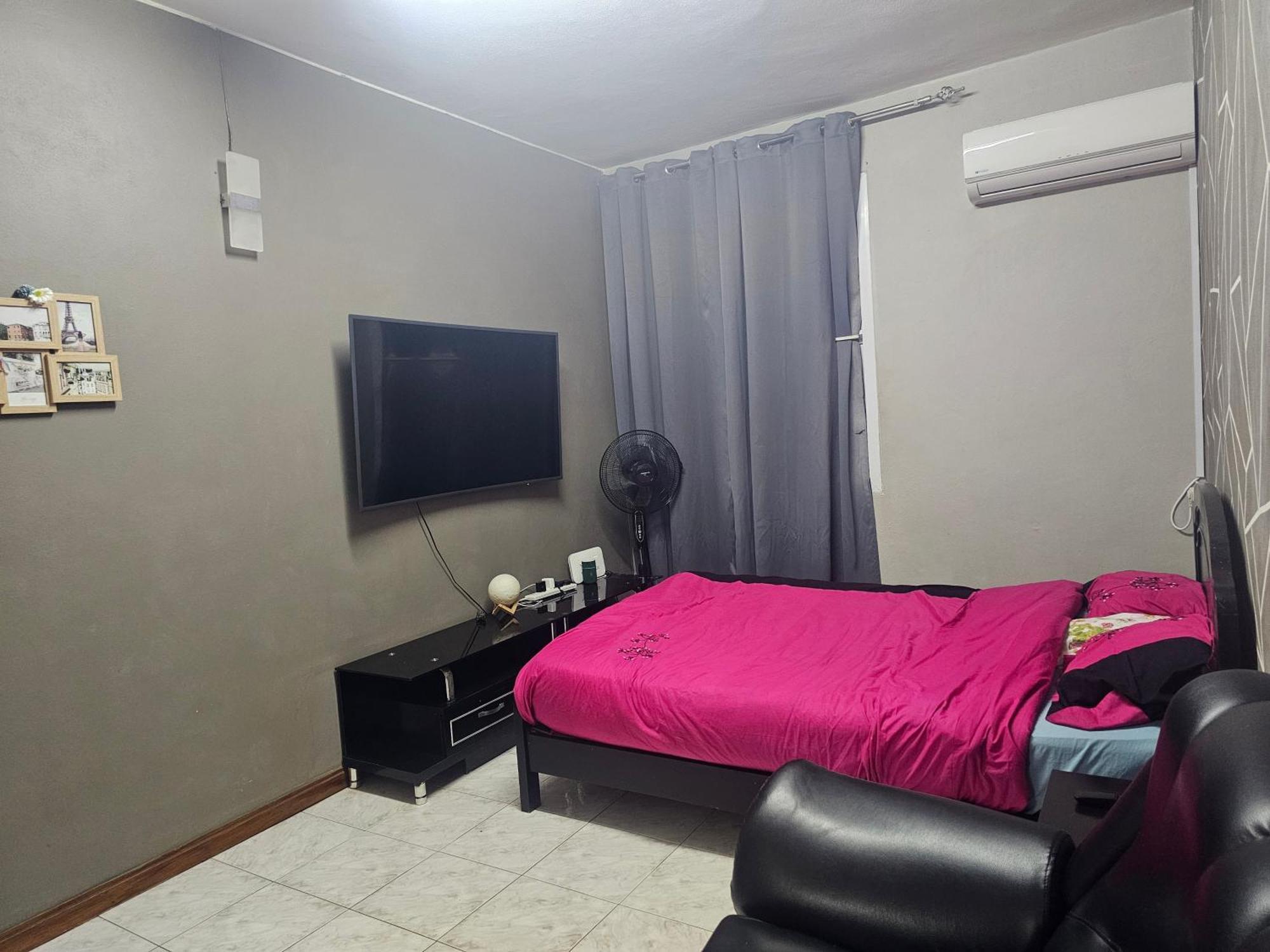 Mountain View Haven, Apartment *