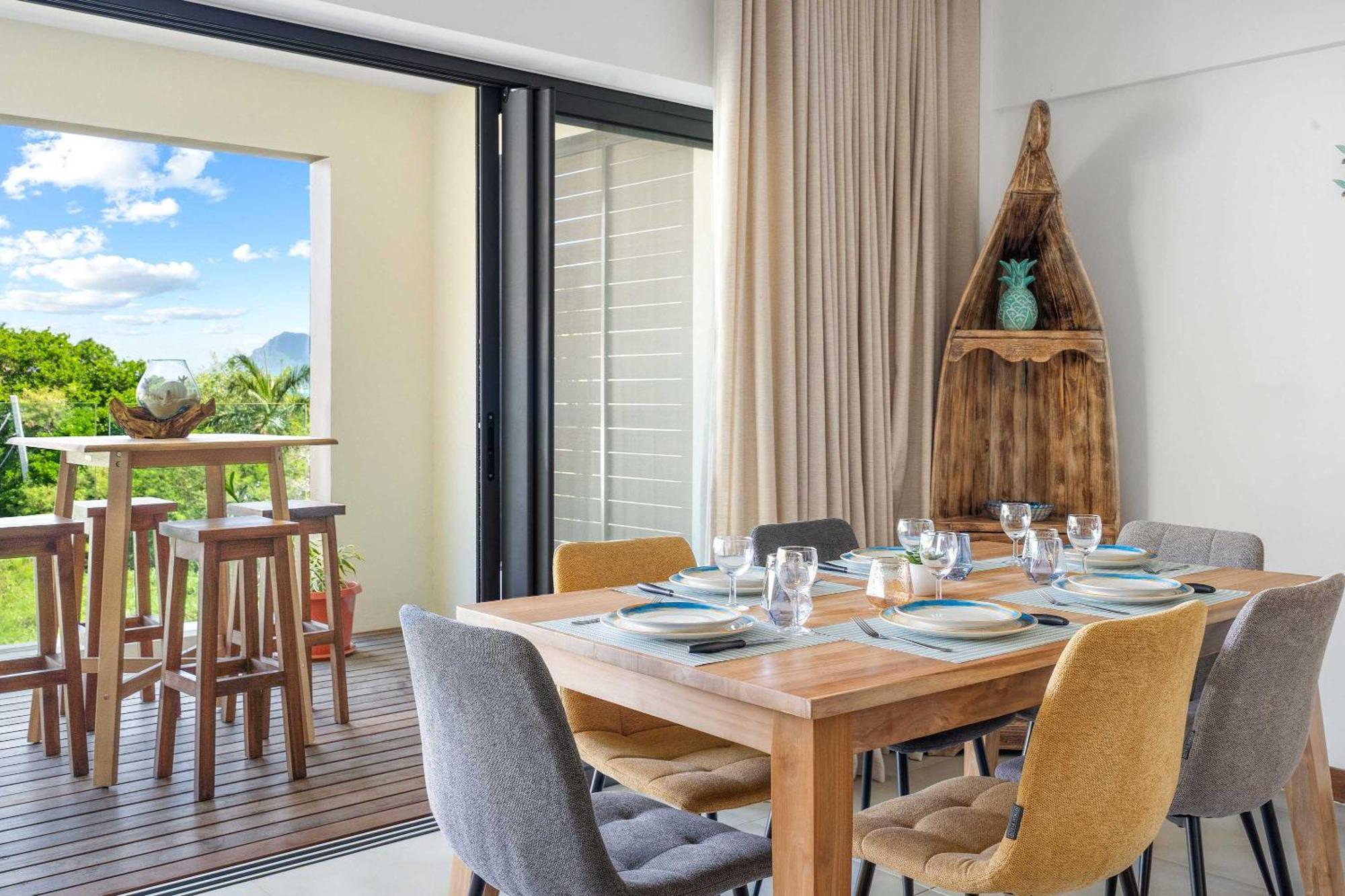 Samba Living - Jacuzzi & Mountain View Apartment