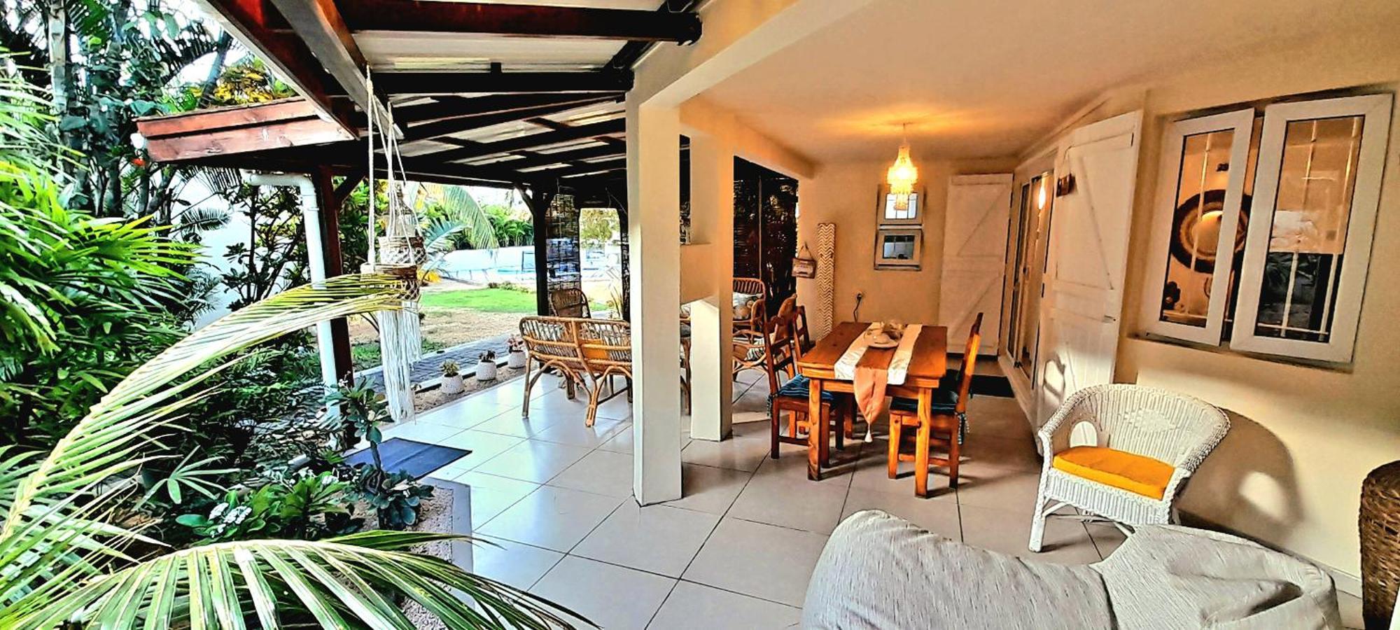 Apartment Lakaz Del Sol - Modern And Elegant With Luxurious Garden, Pool And Barbecue Area - Tourism Permit Certified *