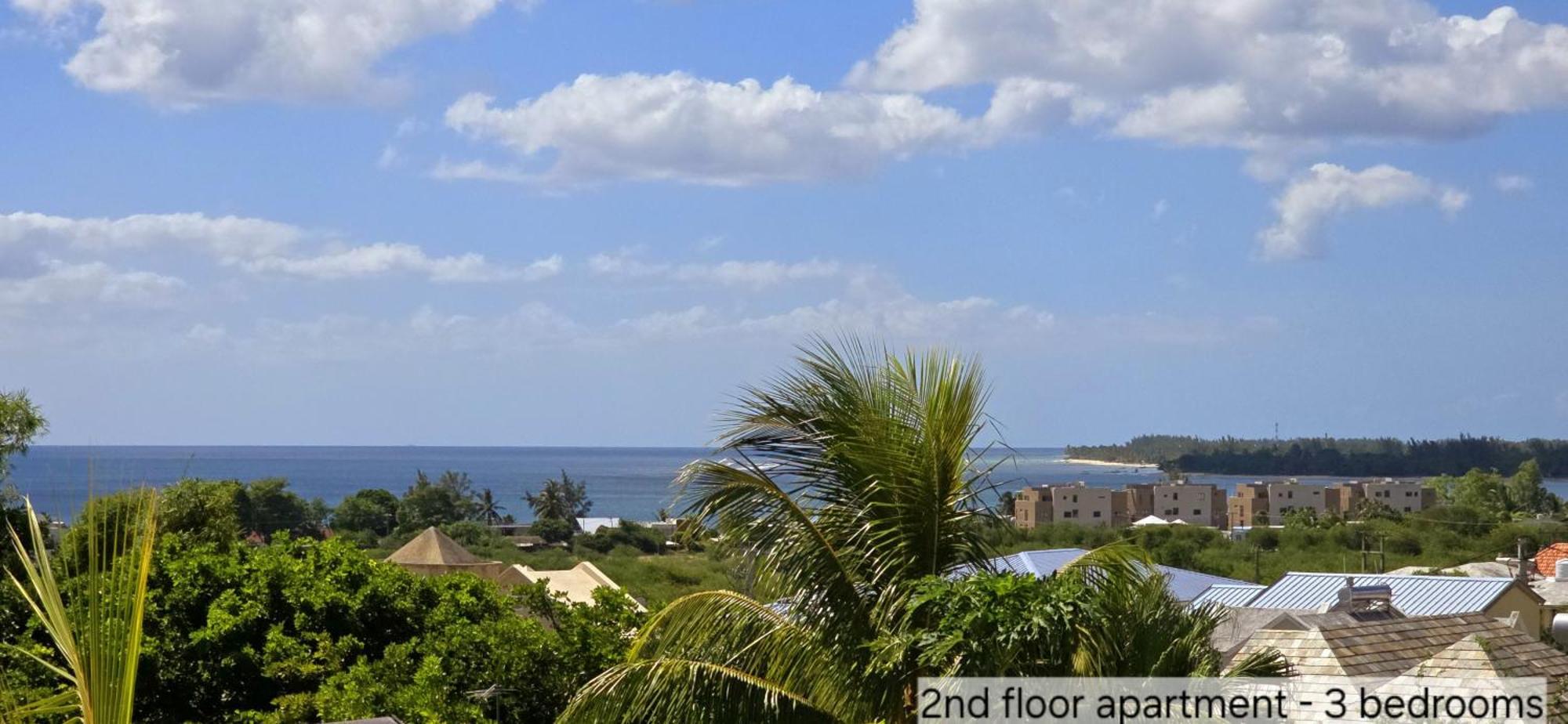 Apartment Lakaz Del Sol - Modern And Elegant With Luxurious Garden, Pool And Barbecue Area - Tourism Permit Certified