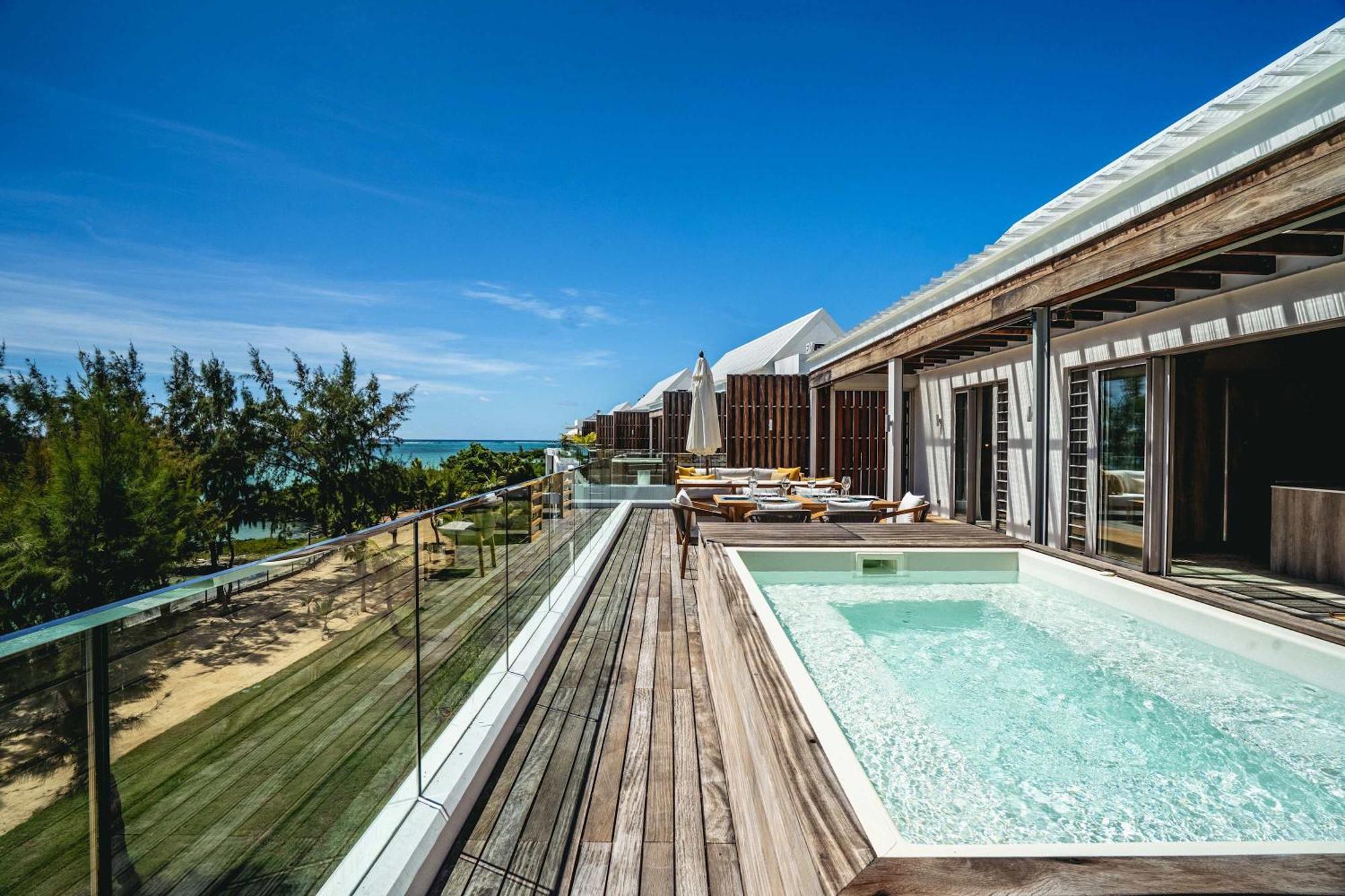 Apartment Aqua Serena - Luxury Beachfront Penthouse