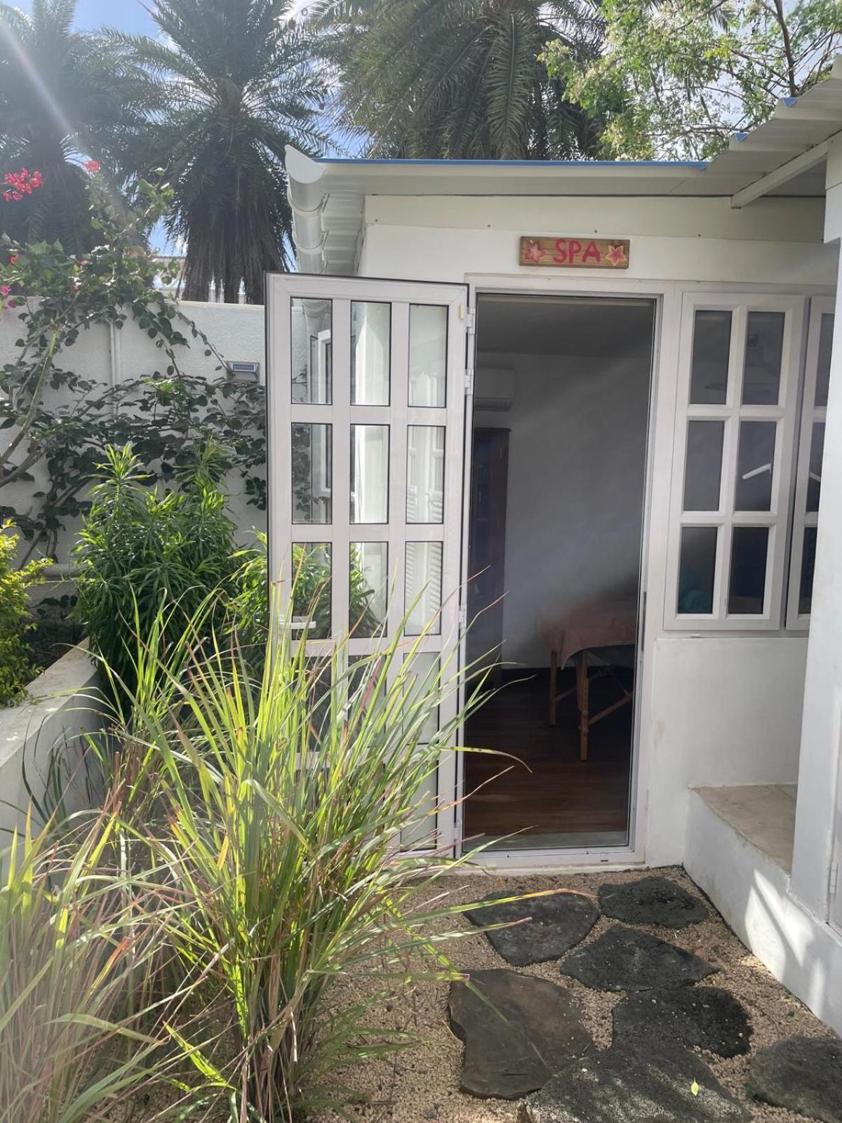 Ocean View Retreat Mauritius, Access, Pool *
