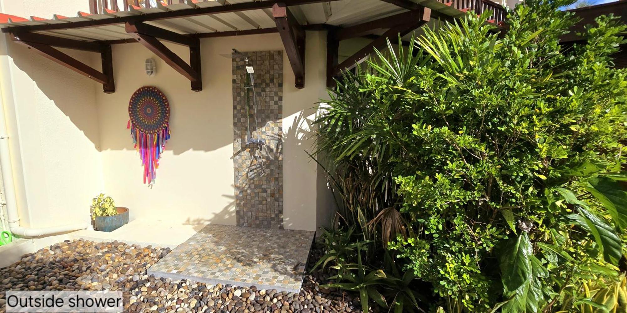 Apartment Lakaz Del Sol - Modern And Elegant With Luxurious Garden, Pool And Barbecue Area - Tourism Permit Certified Tamarin