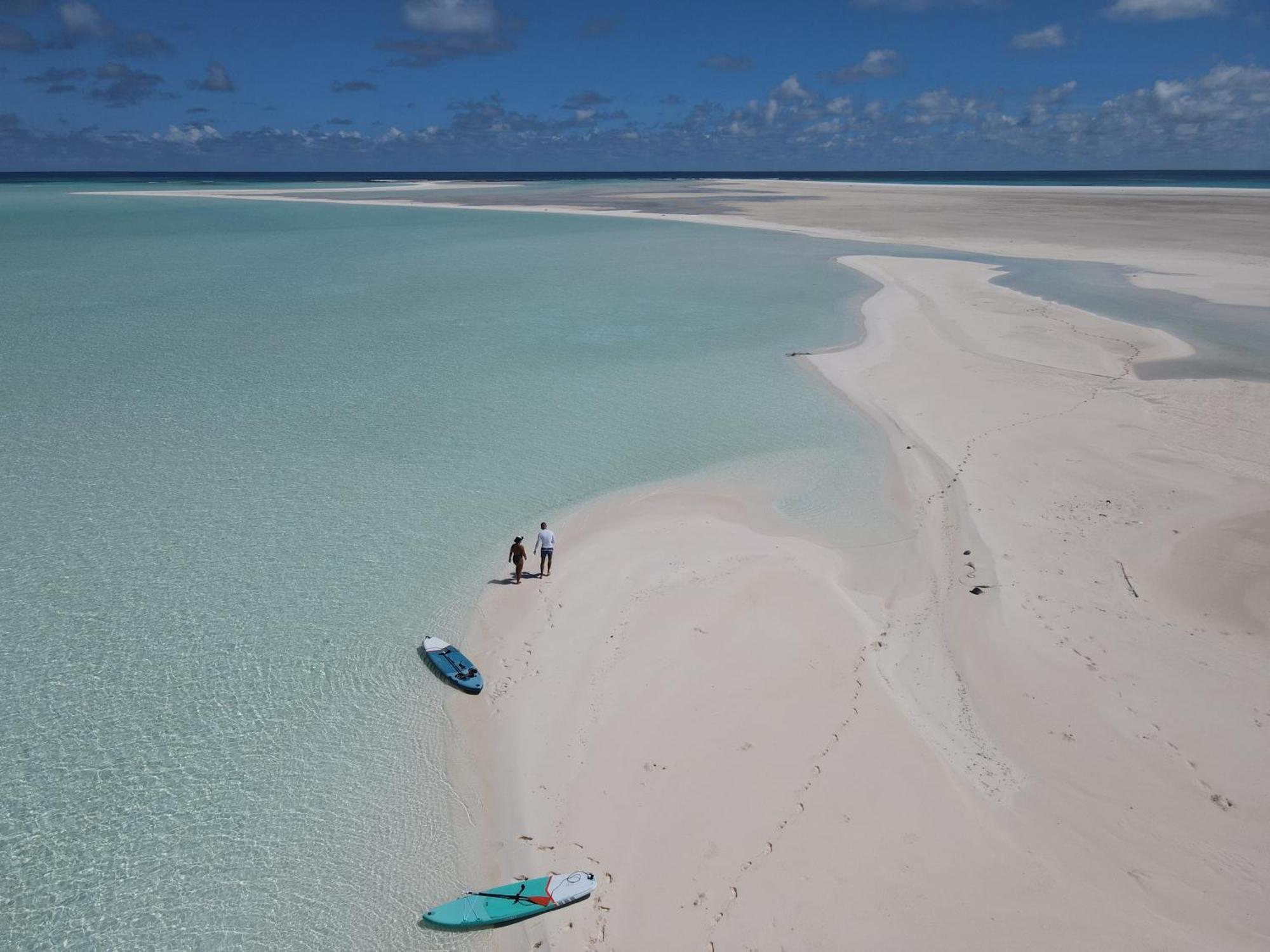 Botel Catamaran Z'ile Cruise Grand Baie