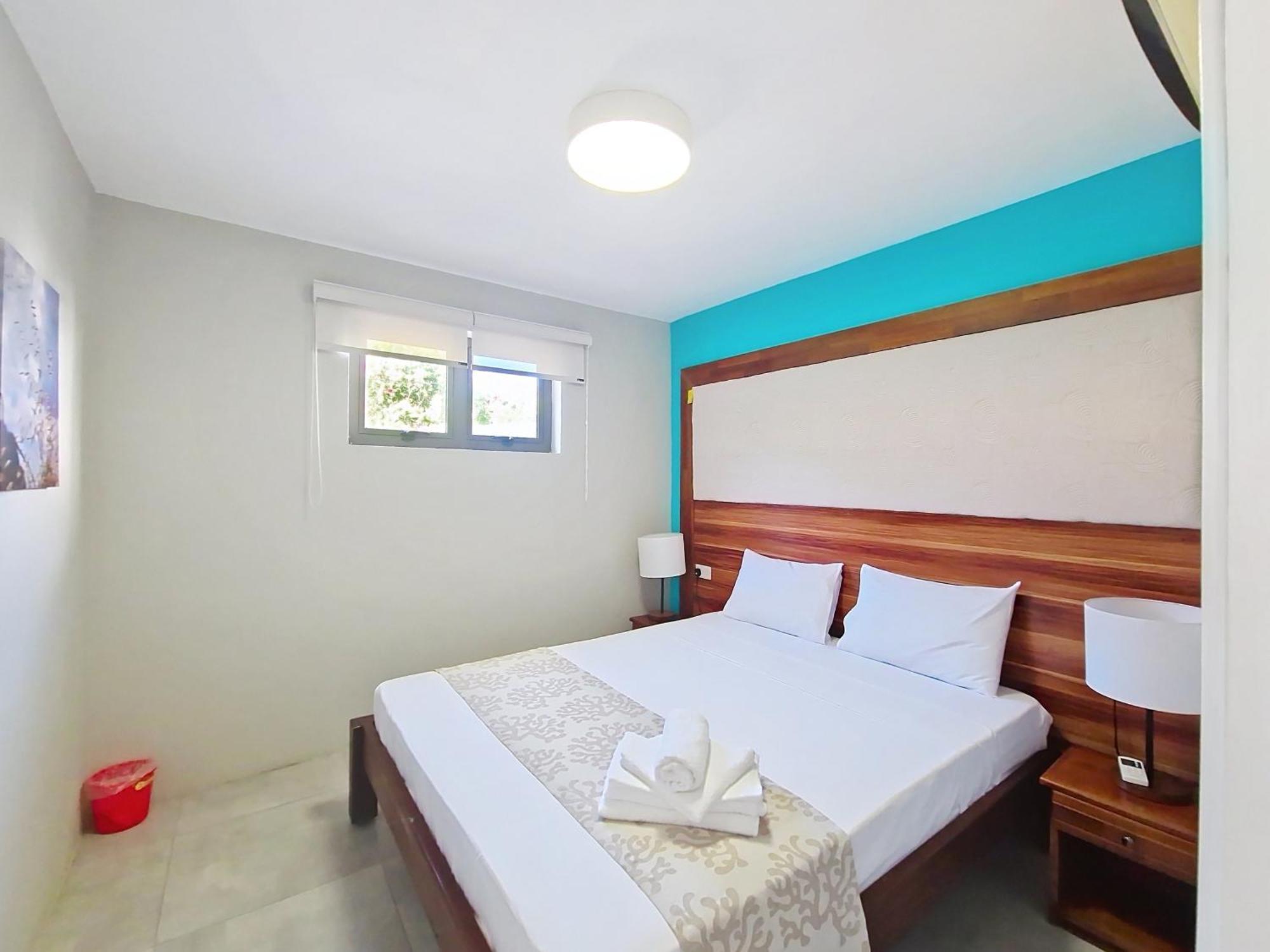 Blue Reef Aparthotel