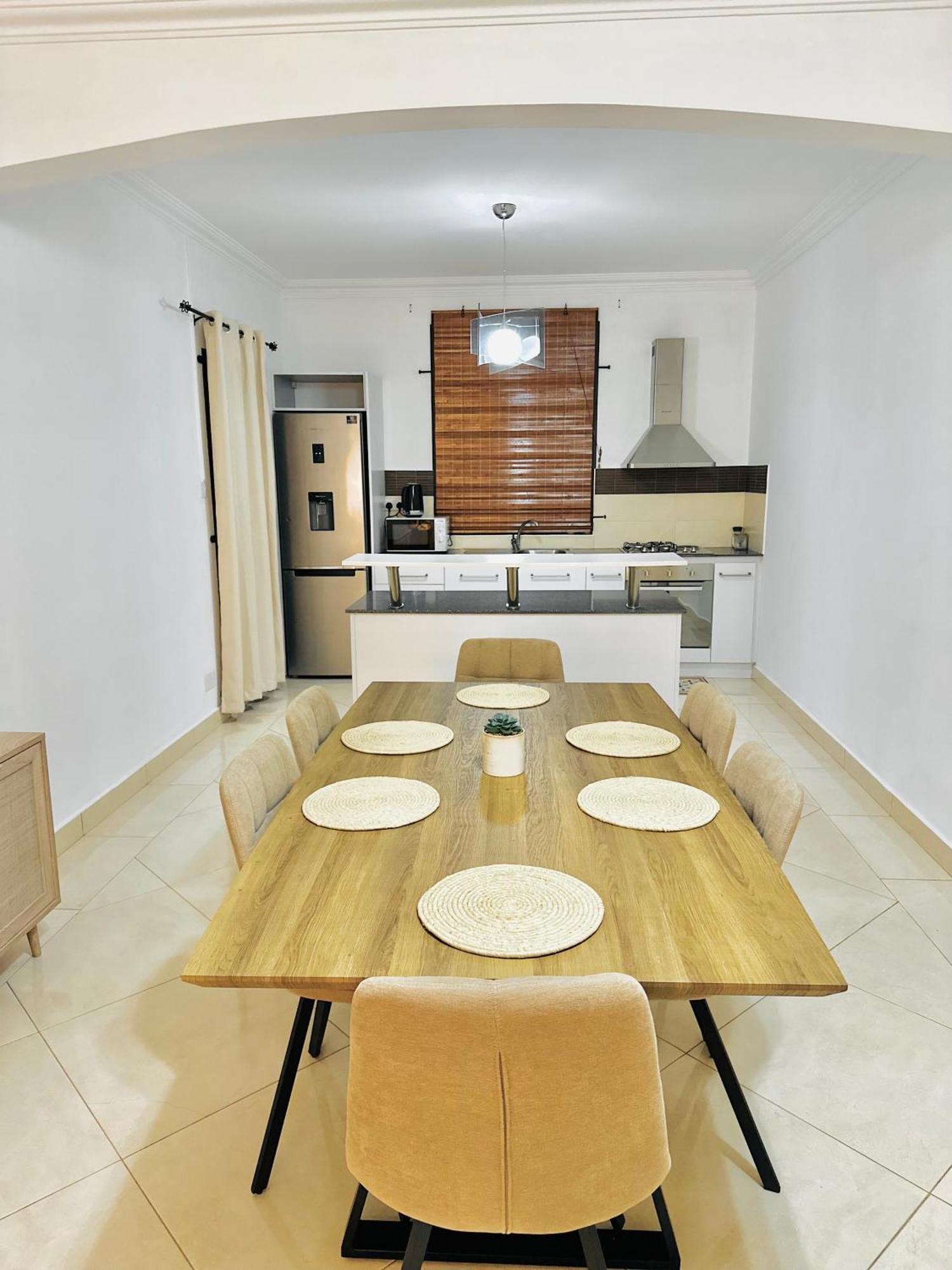 Apartment Paradise Triplex