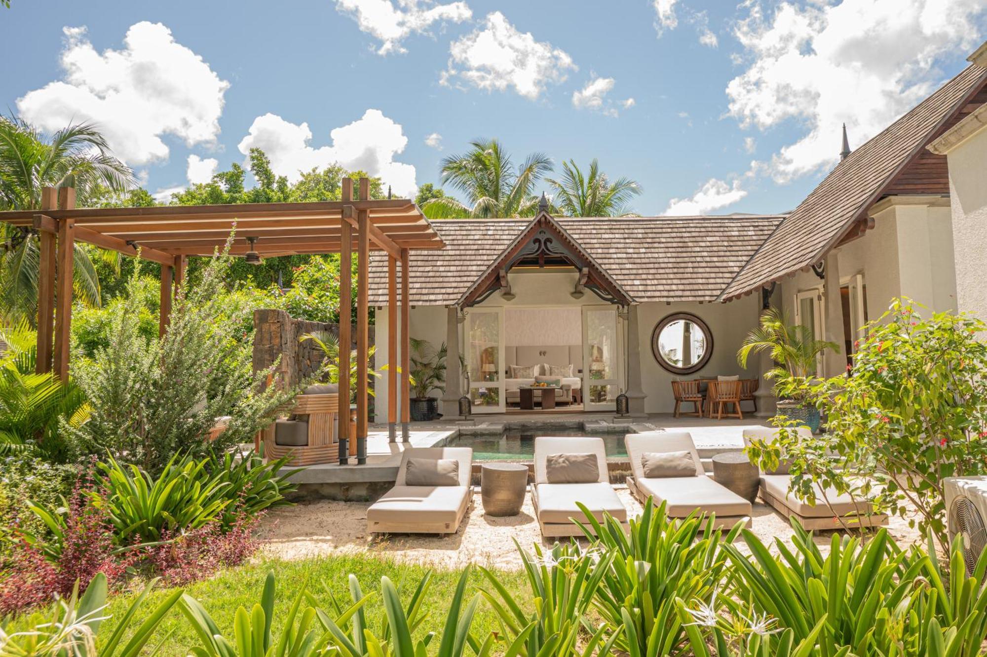 Resort Maradiva And