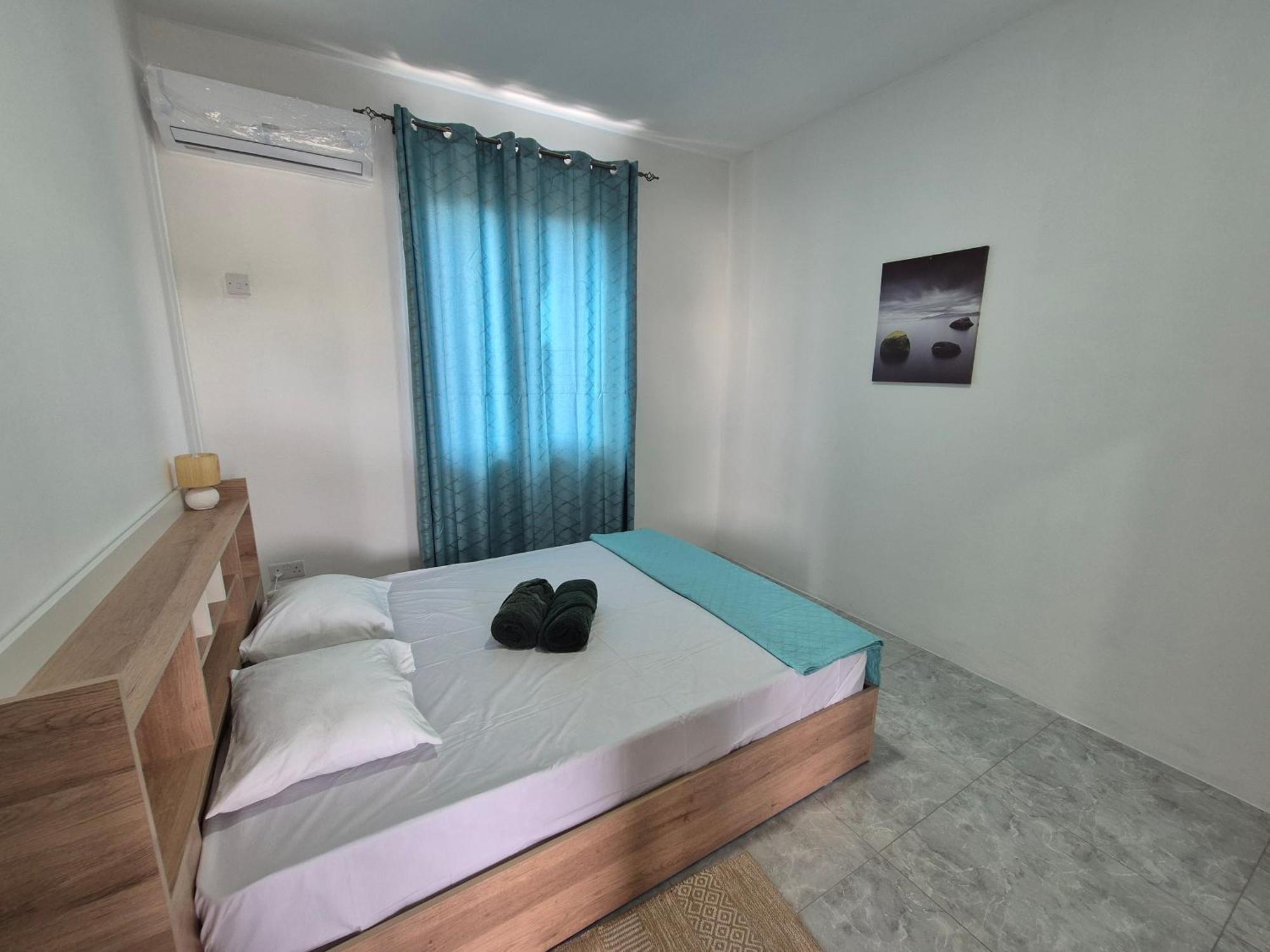 Skyview Apartment- Rooftop Penthouse With Sunset & Sea Views * Flic en Flac