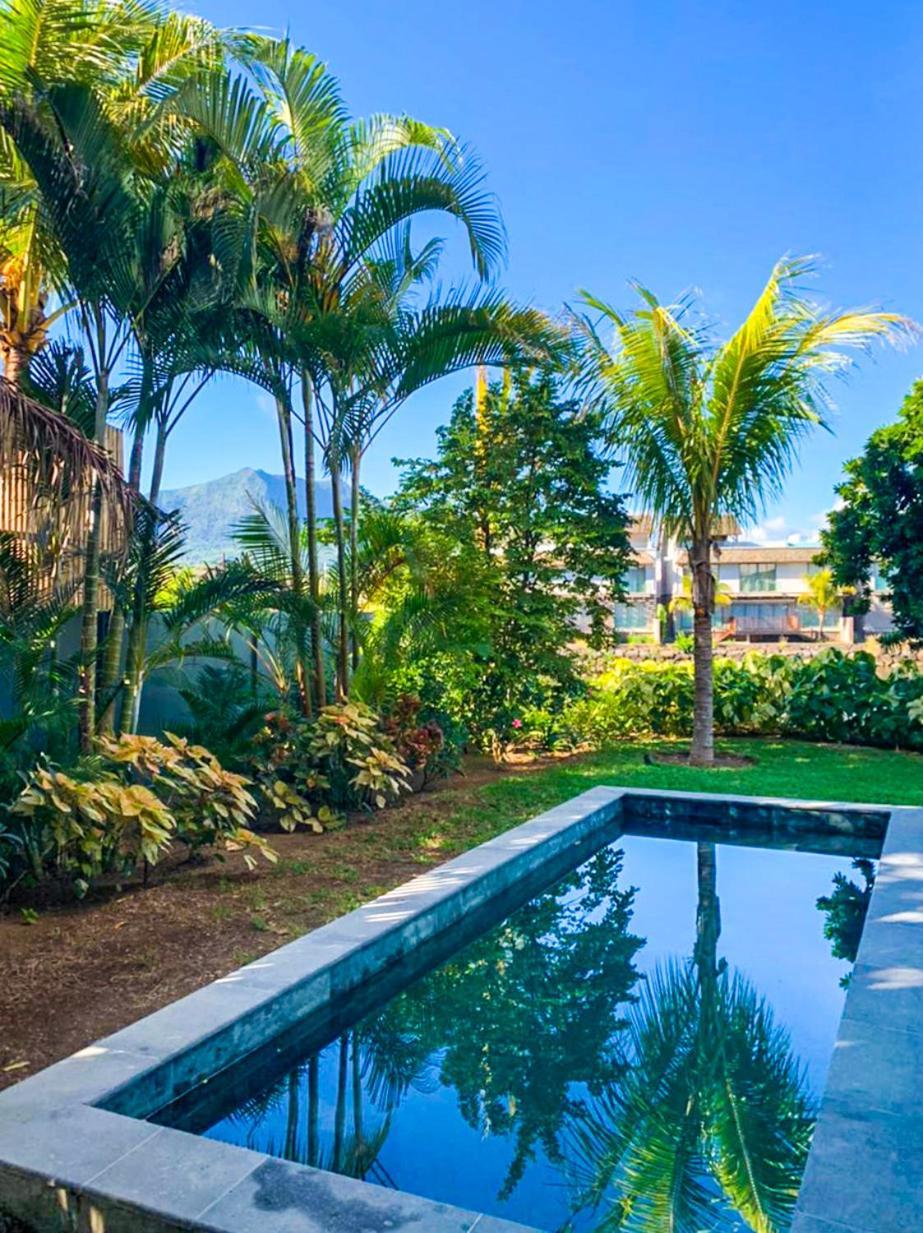The Waterclub By Horizon Holidays * Riviere Noire