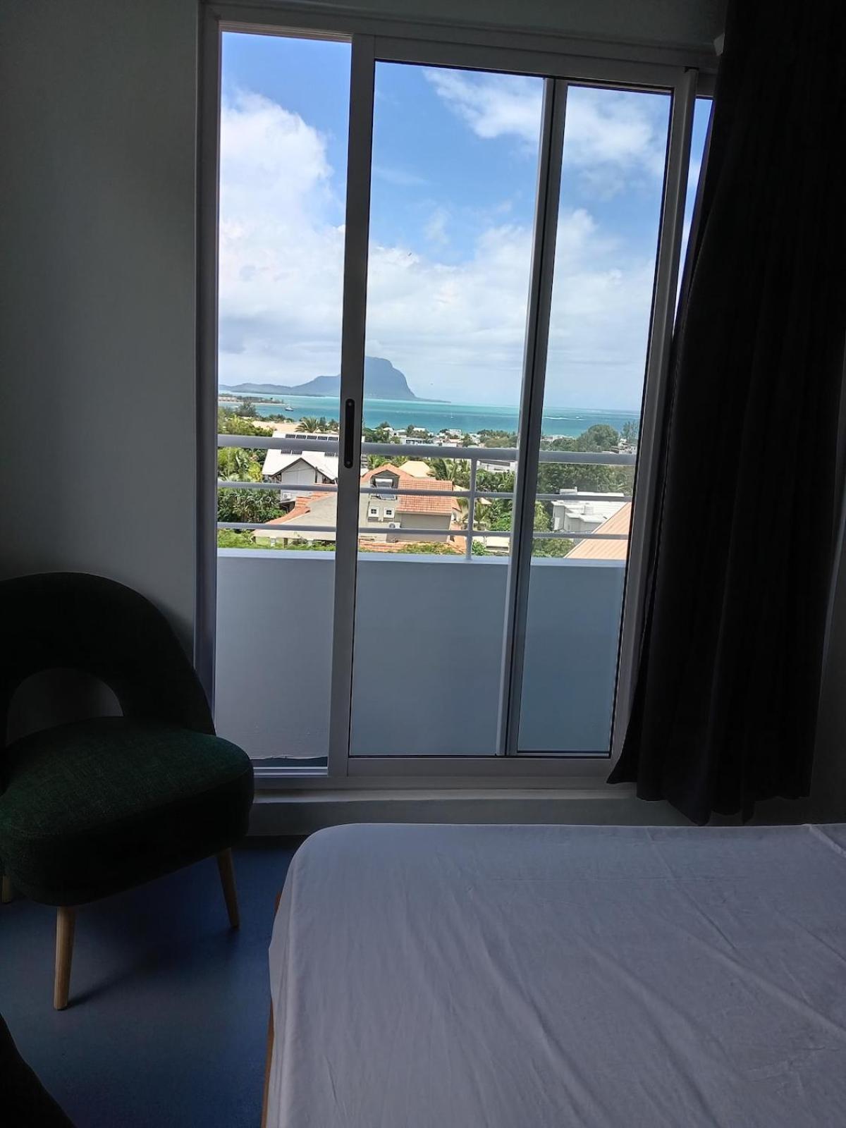 Apartment Exceptional View!