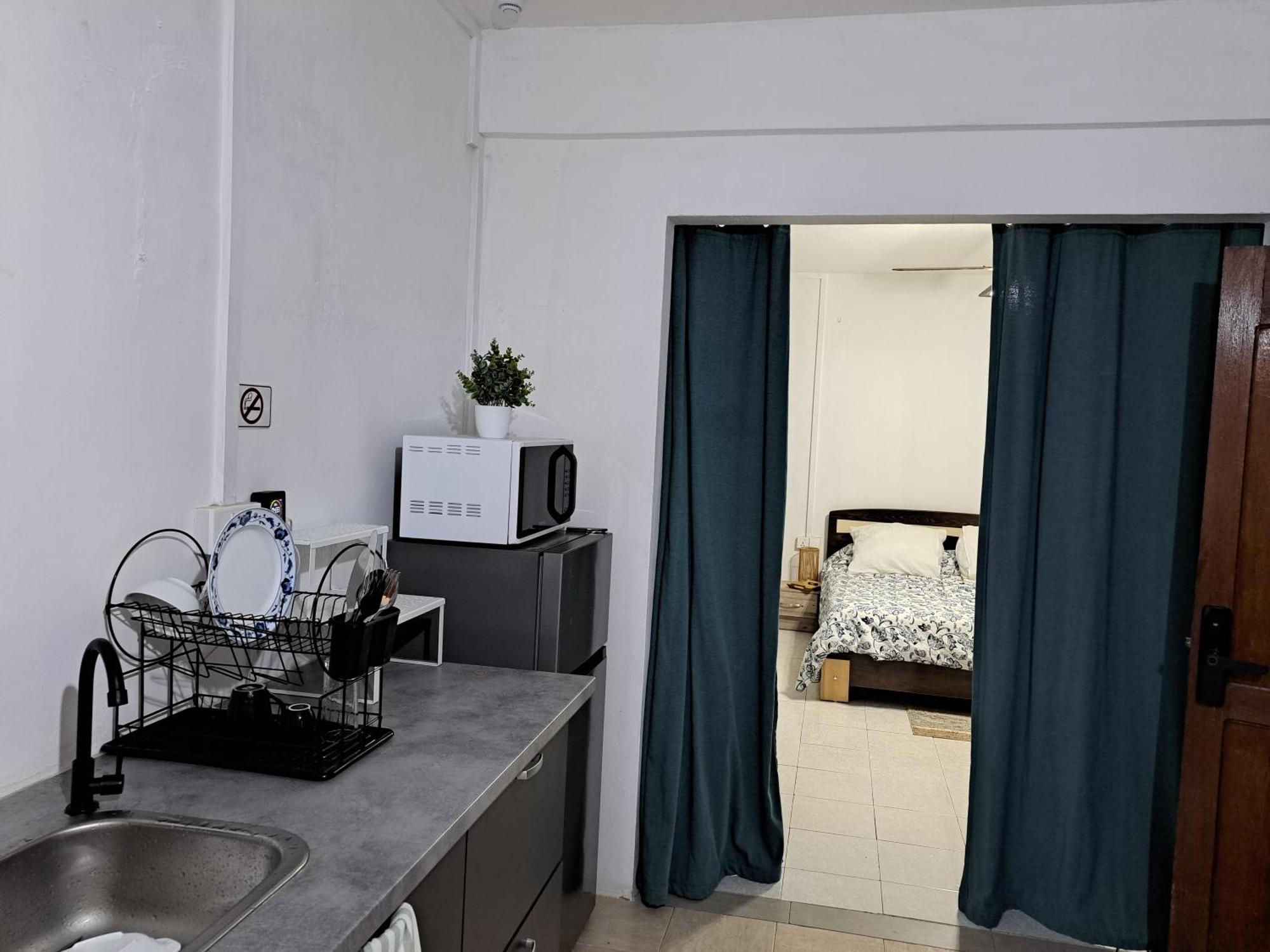 Apartment R Garden 1 Ensuite, Cuisine Et Terrasse *