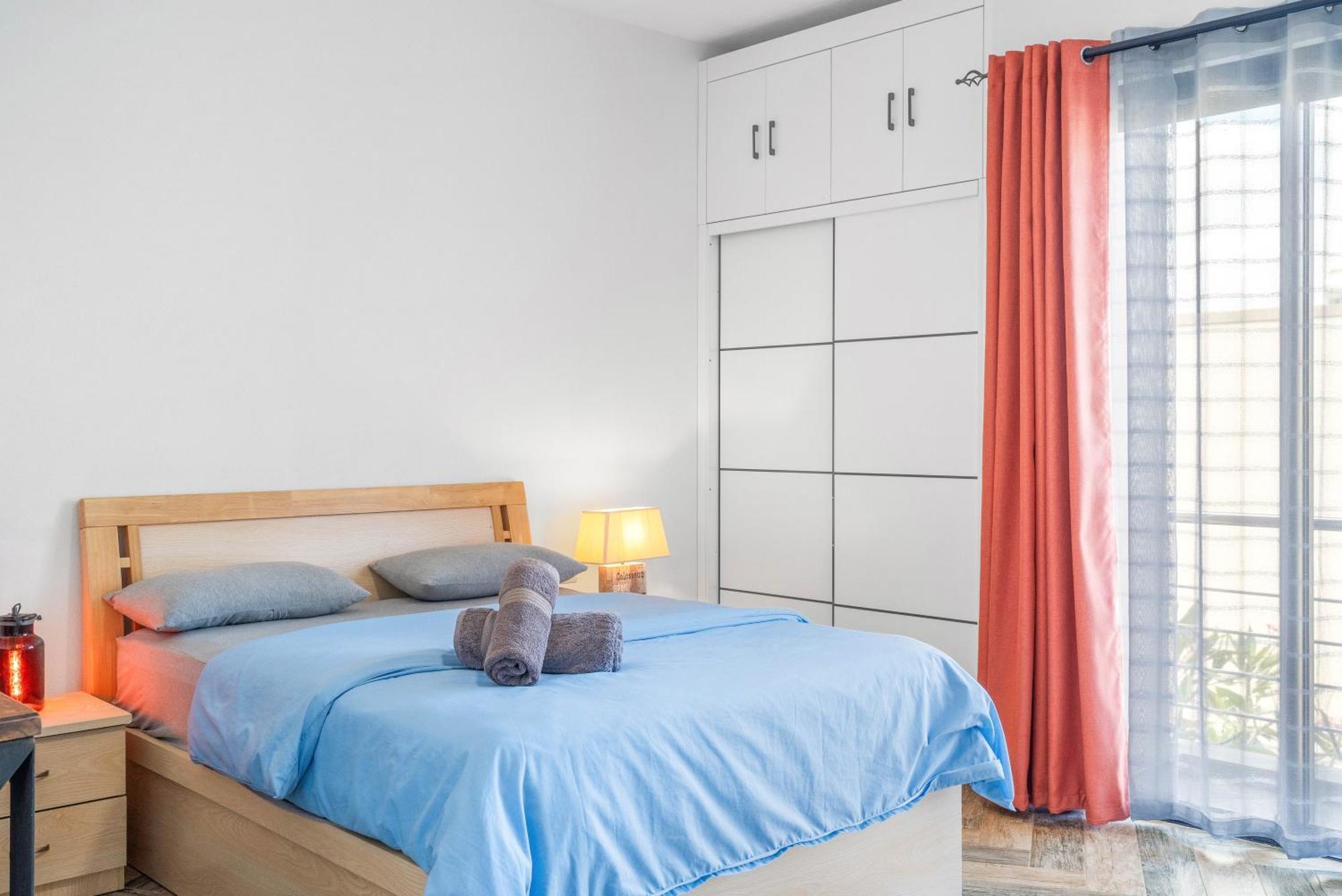 Rnj, Familiale Et Luxueuse