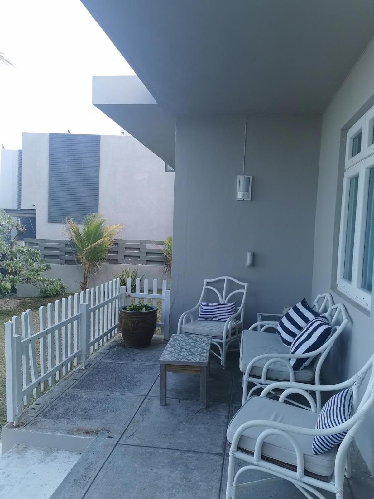 Beachfront Escape In Authentic Mauritian Paradise *