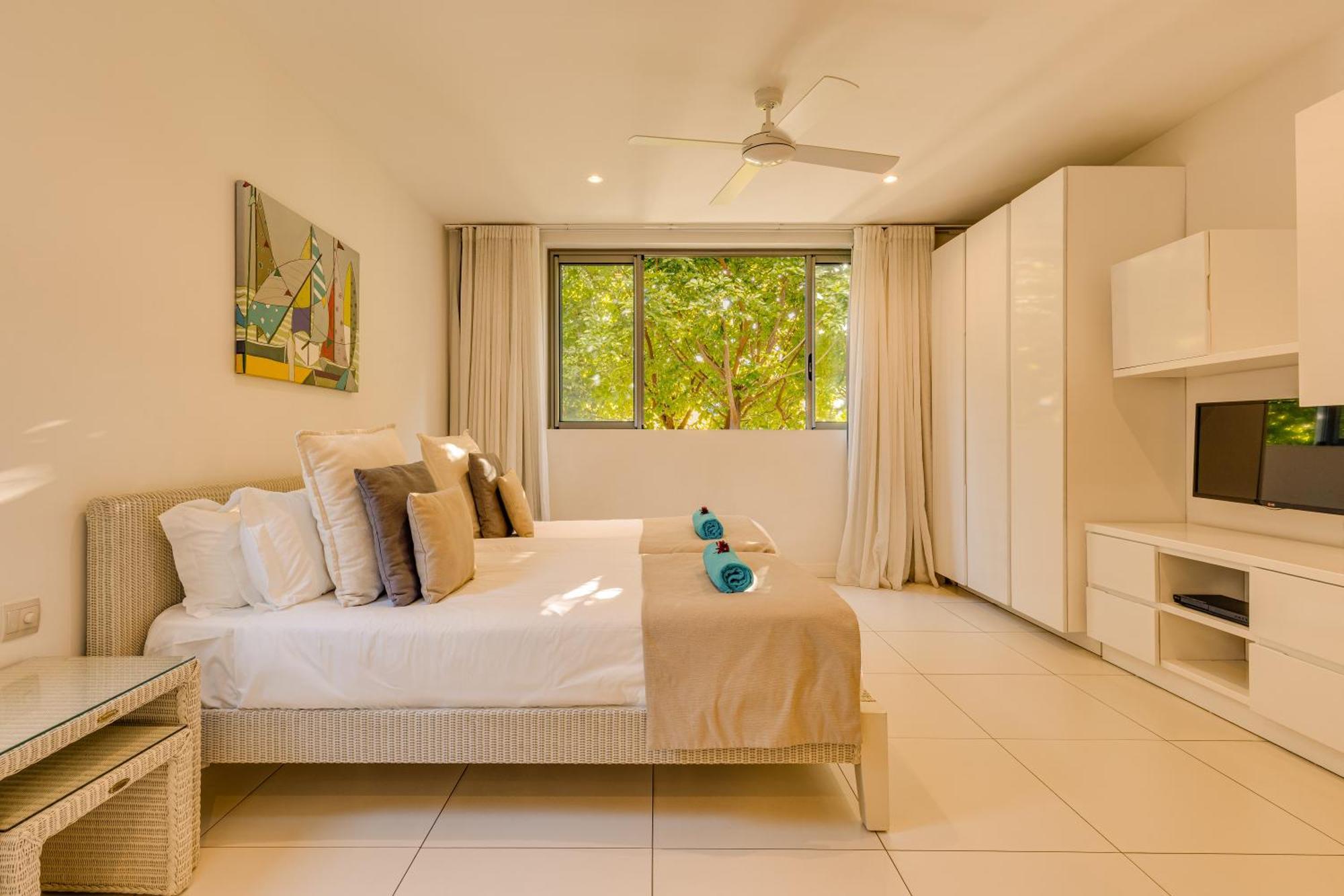 West Island By Horizon Holidays * Riviere Noire