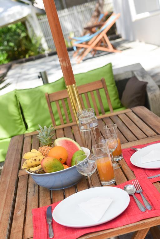 Villa Veloutier Blanc Homes By Horizon Holidays *