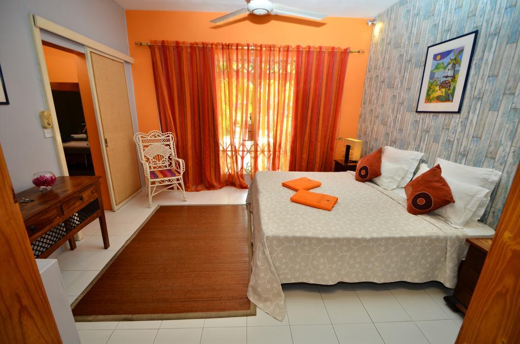 Guest house Les Lataniers Bleus - Riviere Noire