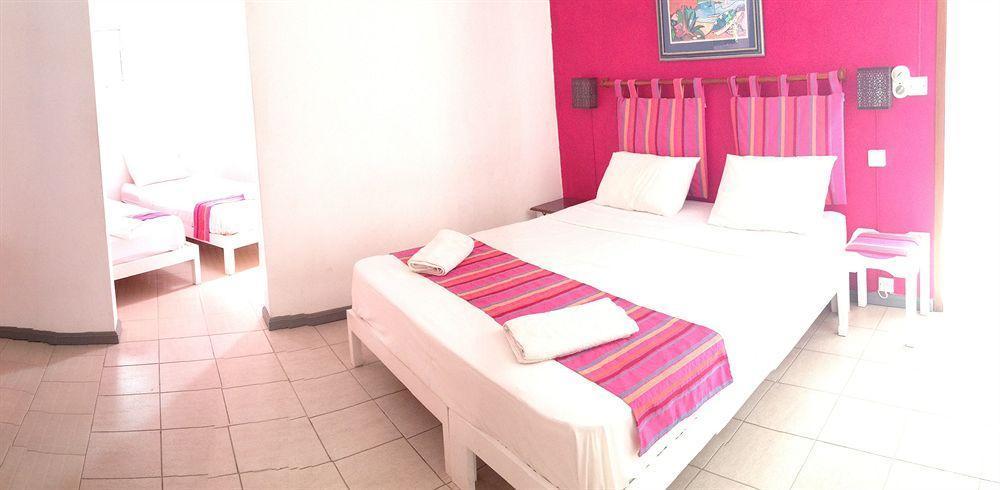 Hotel Dzama 2*
