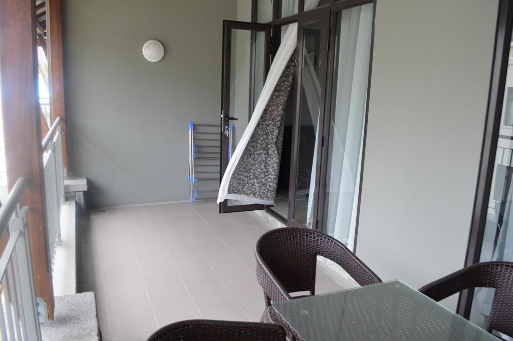 Apartment West Terraces