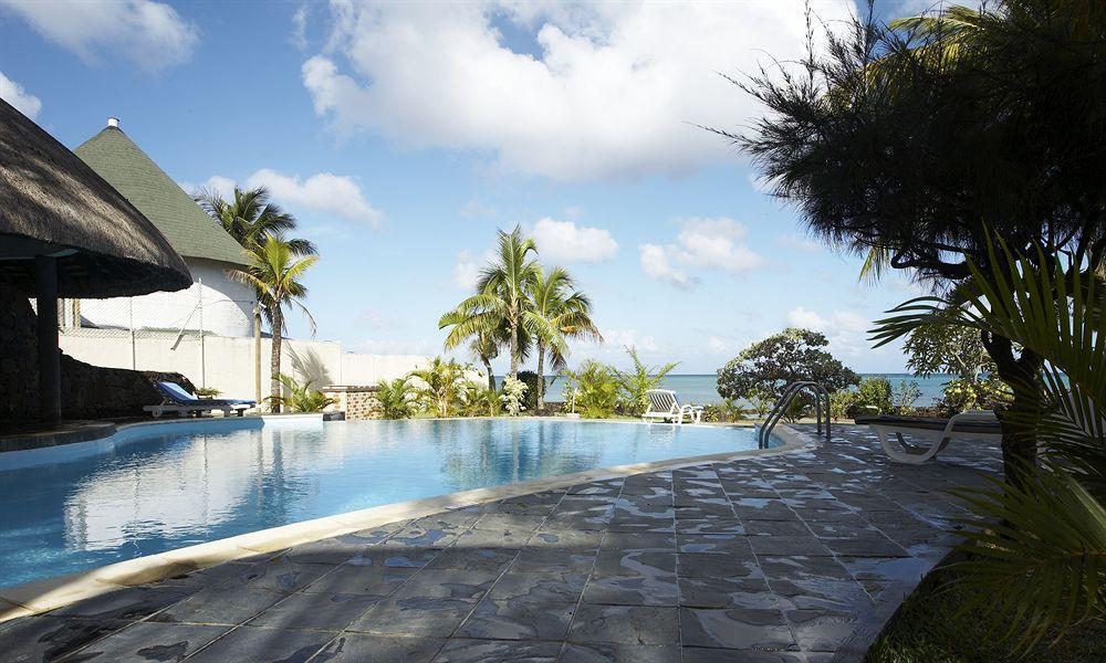 Flowers Of Paradise With Lov Hotel