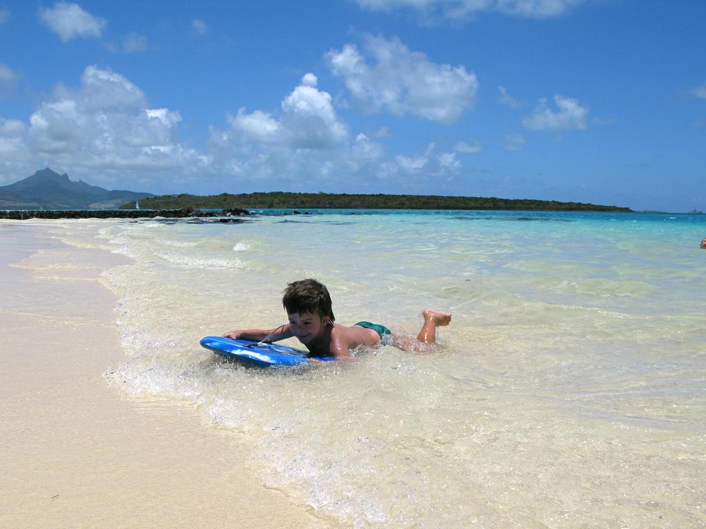 Paradise By Horizon Holidays *