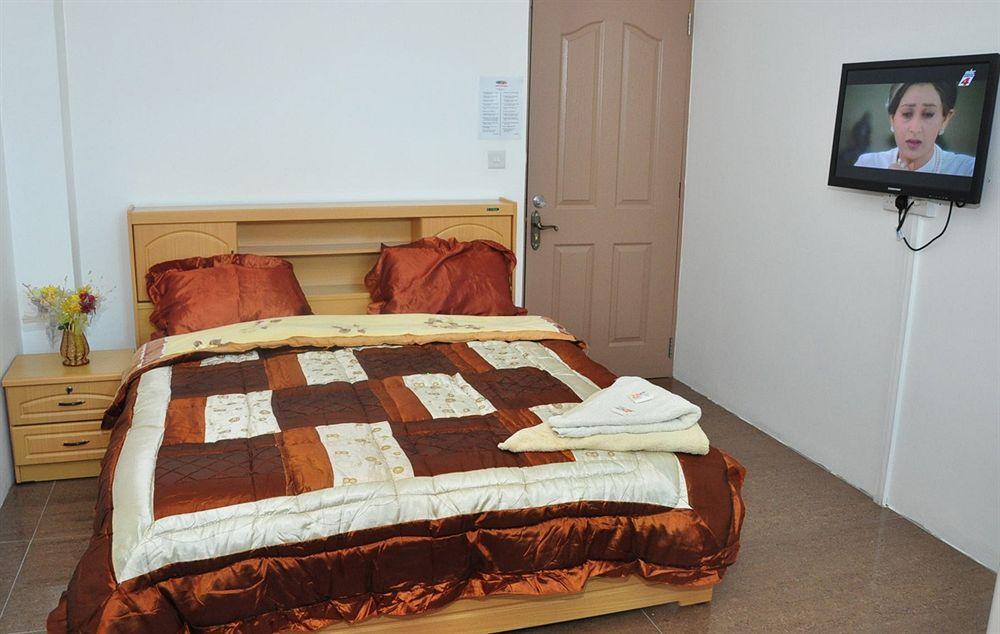 Motel Ons &