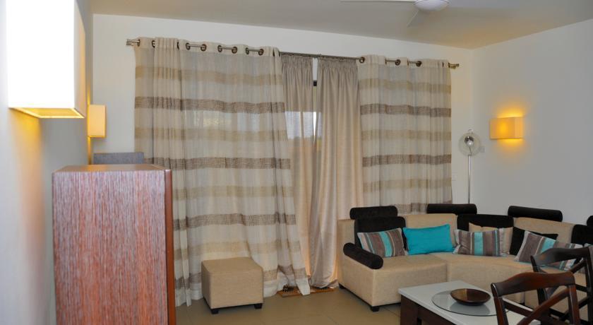 Apartment Azuri Celadon No2 Roches Noires