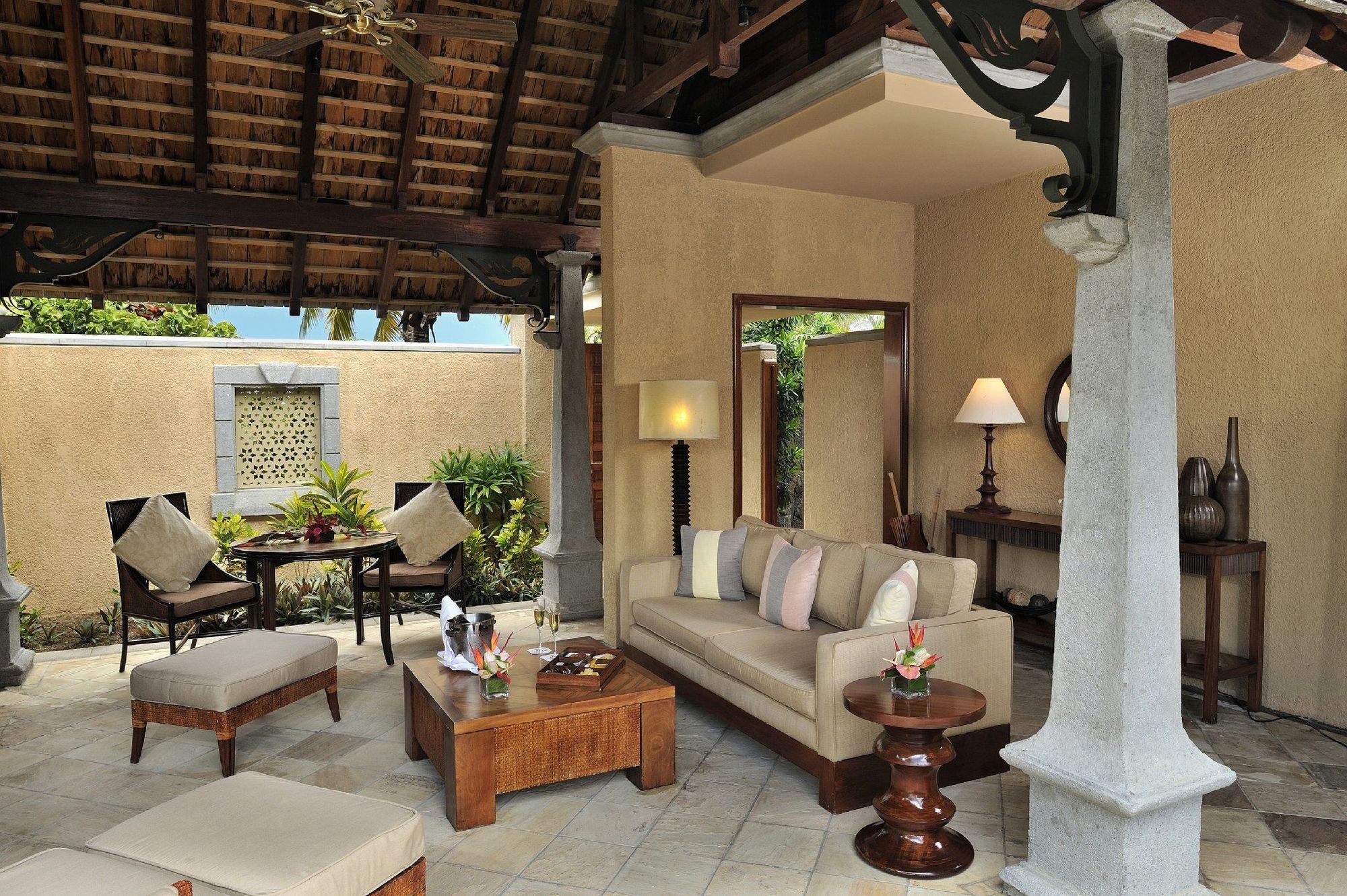 Resort Maradiva And