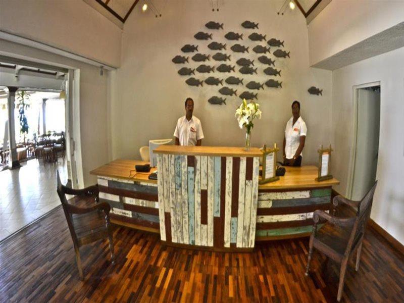 Villas Caroline Beach Hotel