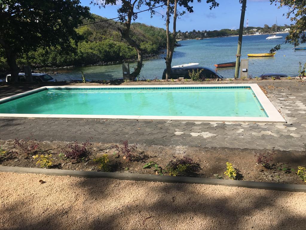 Aparthotel Valmarin Seafront Apartments 3*