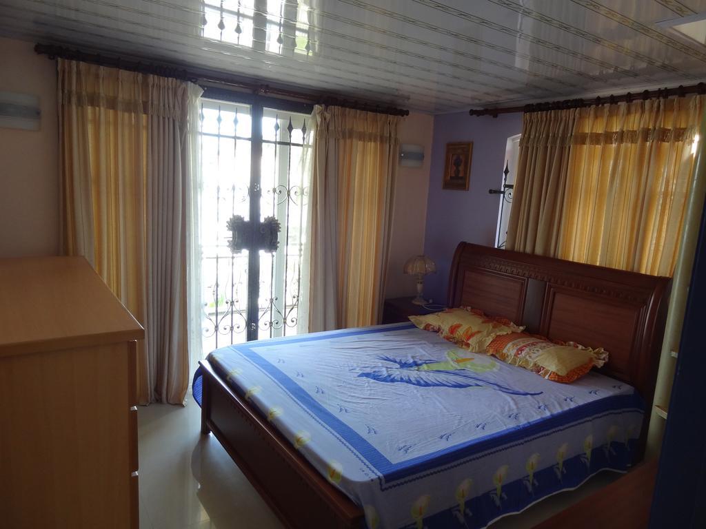 Beau Seaside Villa Flic en Flac