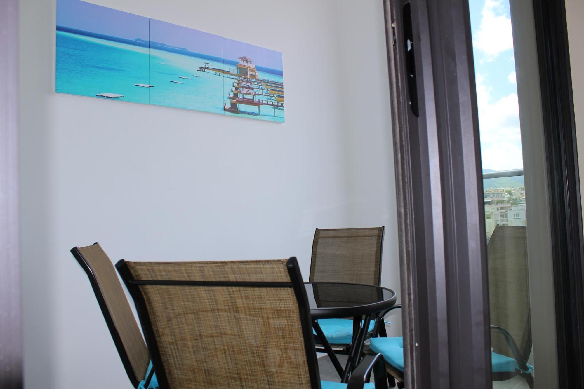 Beach Penthouse *