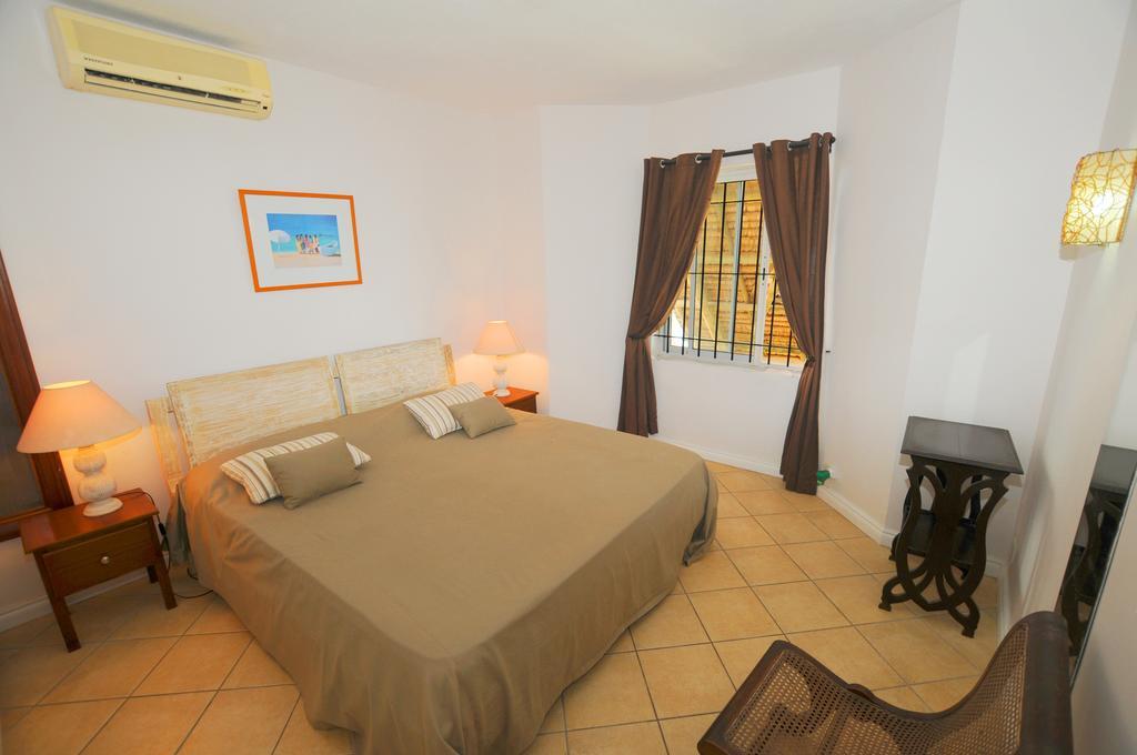 Villa Ernestville 2 *