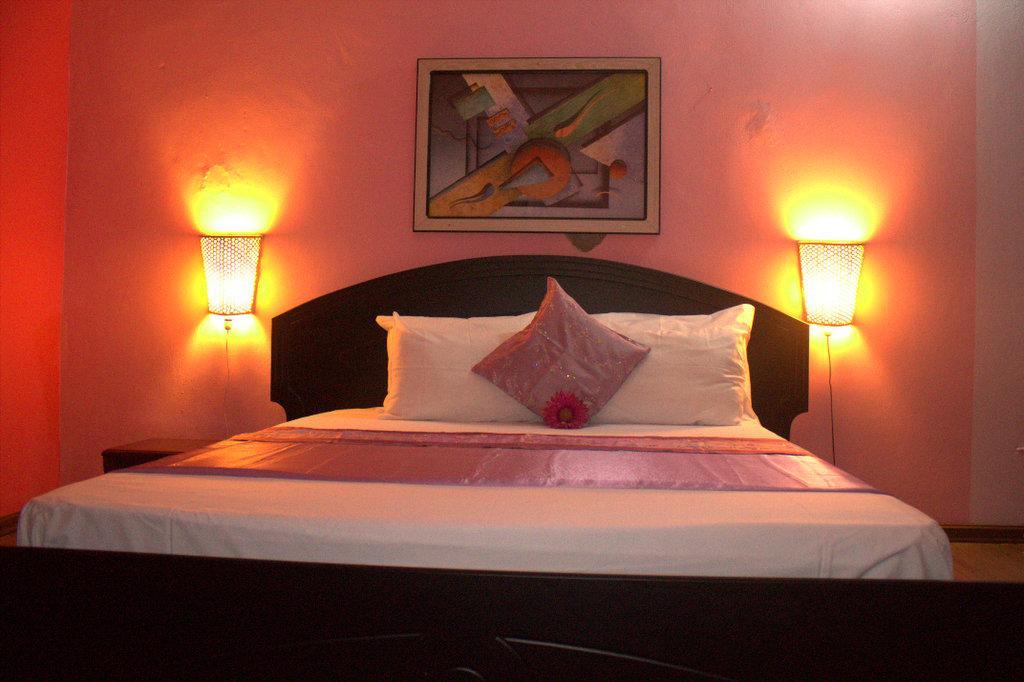 La Romance Kreol Eau Vanee