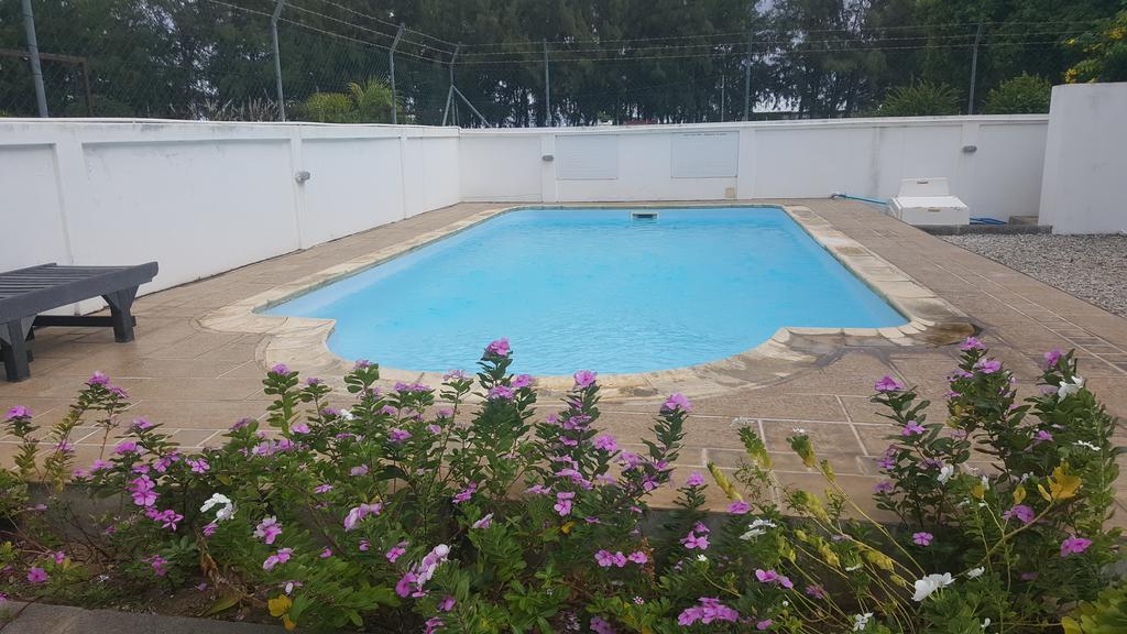 Apartment Dove Court Villas