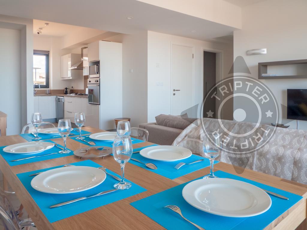 Apartment Azuri Residences & By Life In Blue