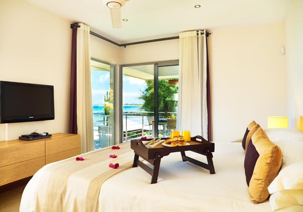 Bon Azur Beachfront & Penthouses With Lov Apartamento