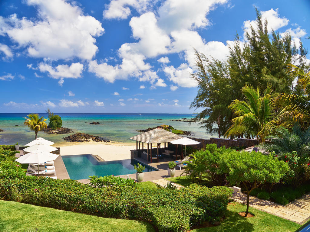 Bon Azur Beachfront & Penthouses With Lov Trou-aux-Biches