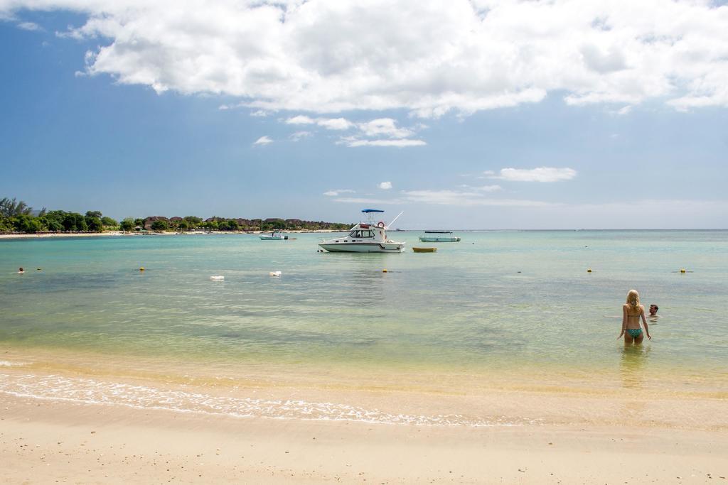 Holiday home Dolphins Bay Villas Balaclava