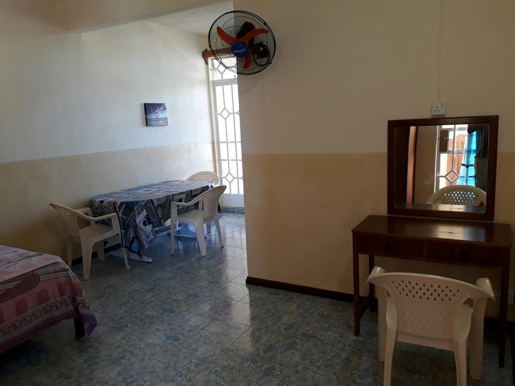 Allamanda - 100m Apartment *