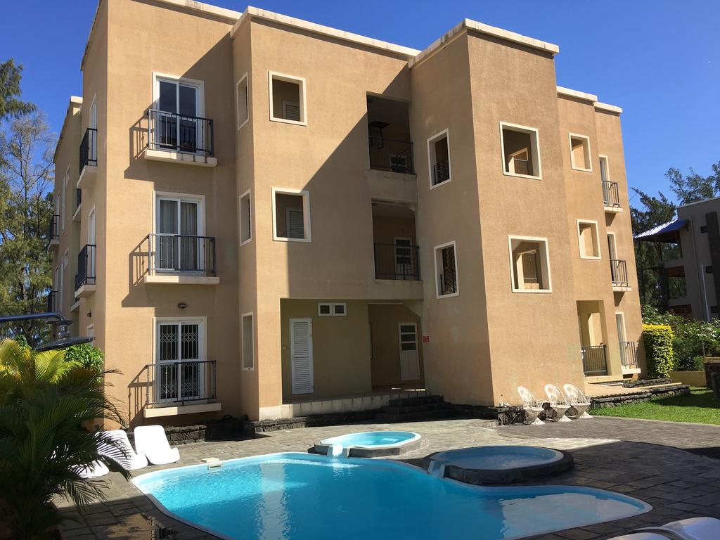 Immeuble Rayon Vert Apartment Flic en Flac