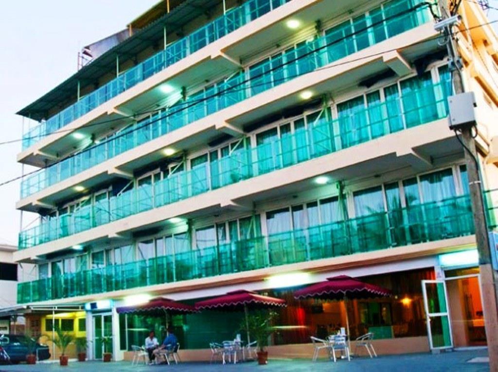 Hypertek Hotel Grand Baie