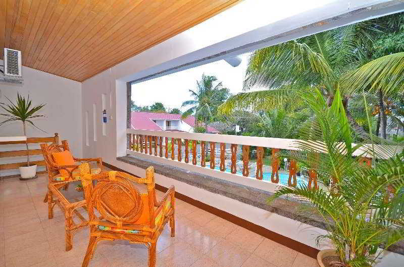Flowers Of Paradise With Lov Hotel Mont-Choisy