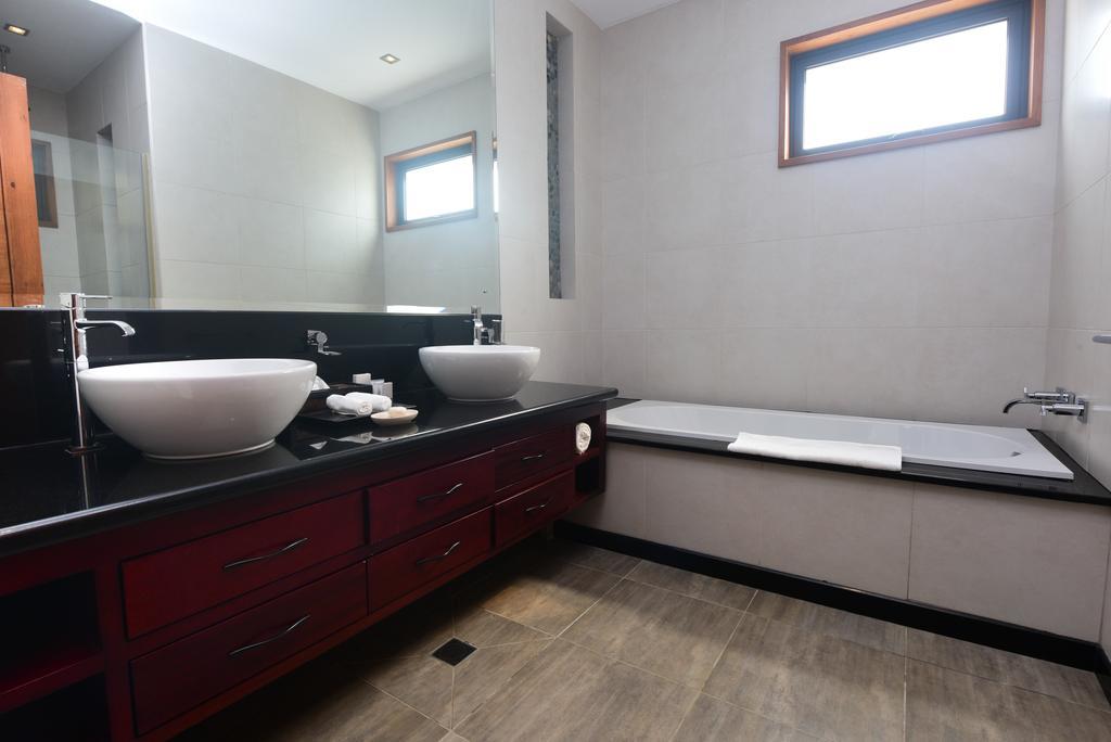 Sankhara Luxury Private * Poste Lafayette