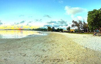 Blue Bay Holiday * Blue Bay