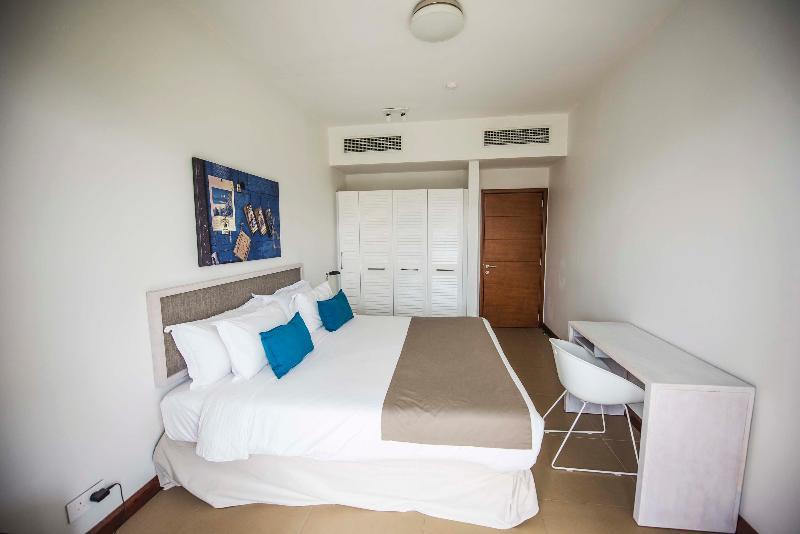 Azuri Residences & By Life In Blue *