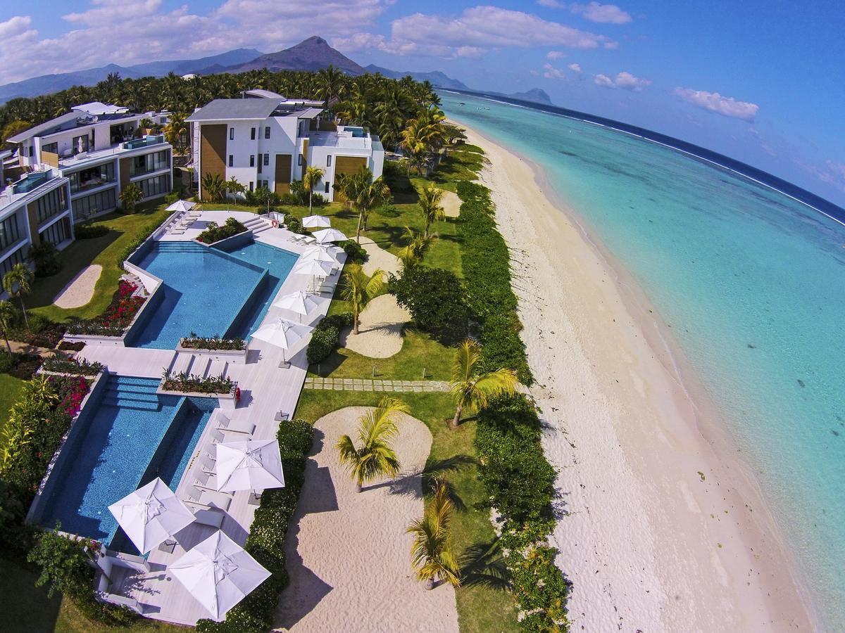Cap Ouest Beachfront Luxury Penthouse & Apartment Flic en Flac