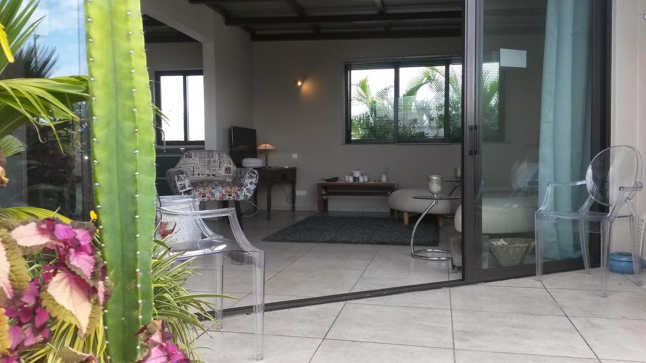 Atrium Apartment