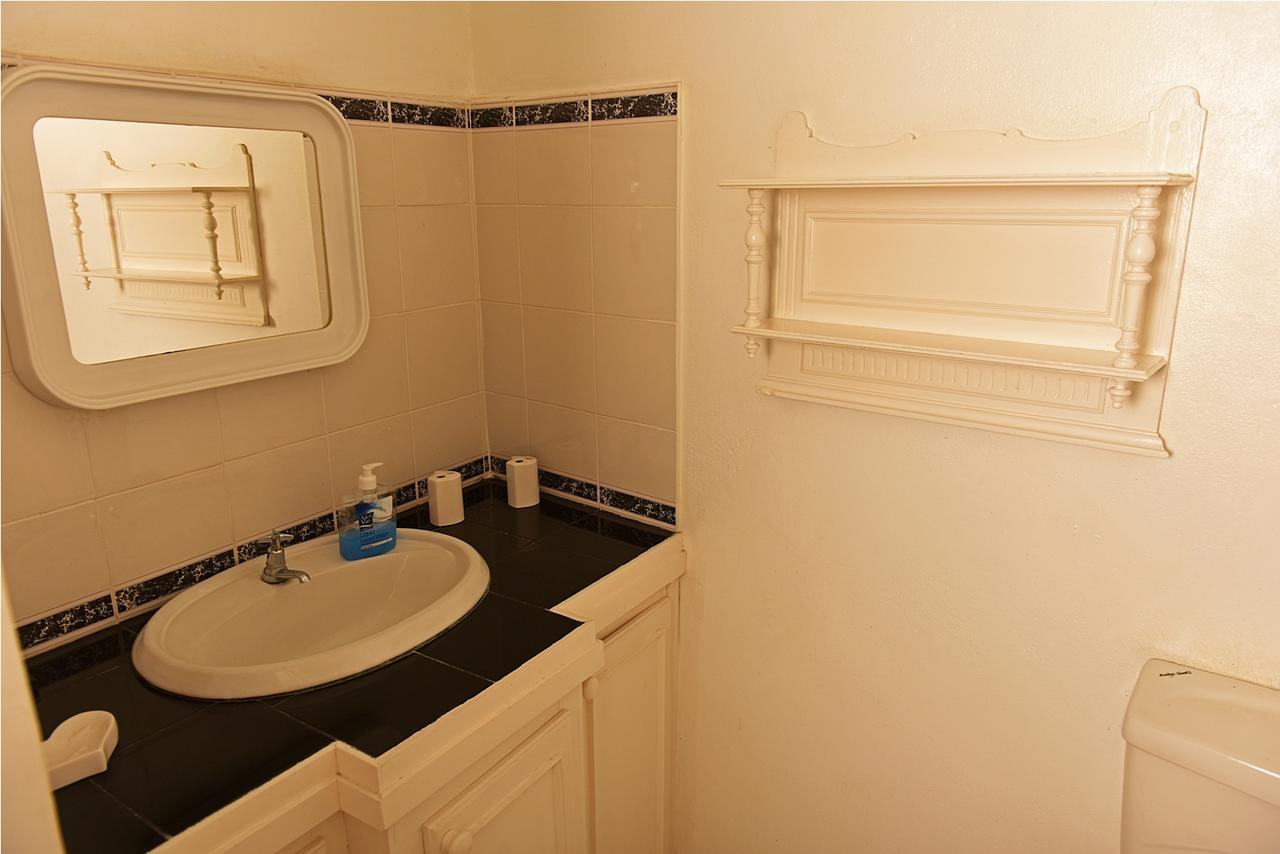 Chezpat Tourists Guest house
