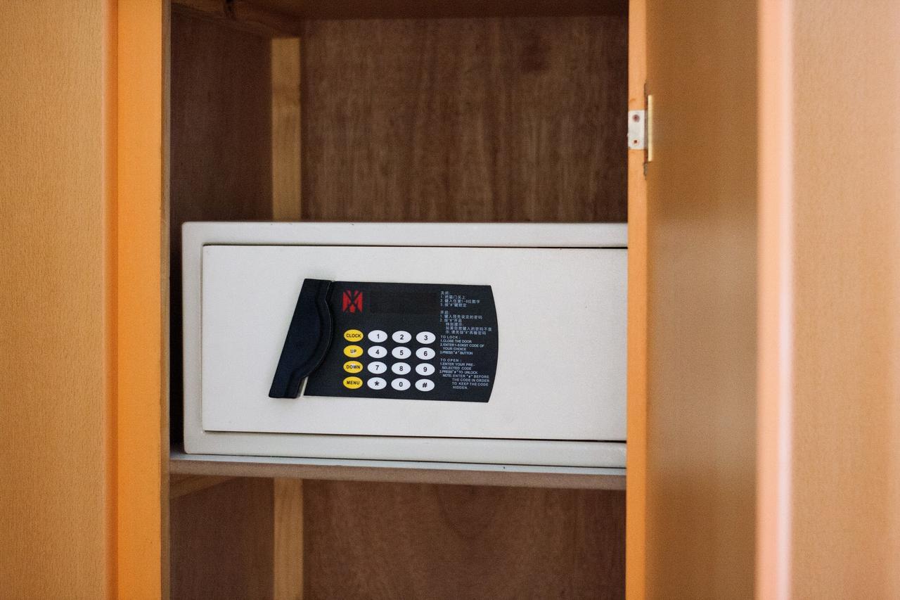 Hotel Ayati Ltd Flic en Flac